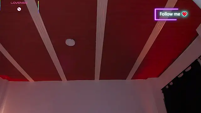 lunaarose's Live XXX Chat