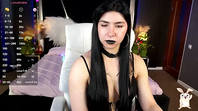 دردشة EmilyCandyy الجنسية المباشرة