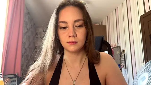 Chat +18 de EllieNorth ao vivo