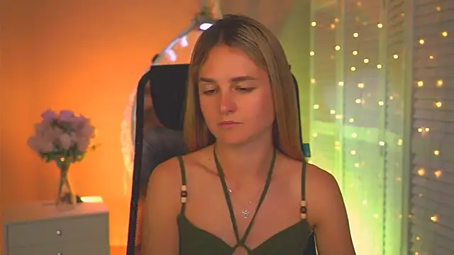Онлайн чат XXX DeboraLarson