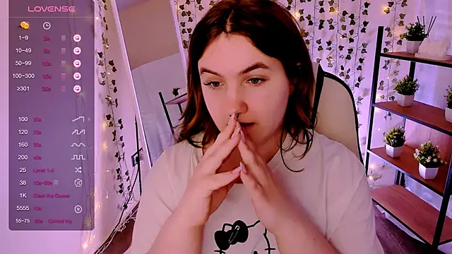 Chat XXX en directo de lovelyy_julia