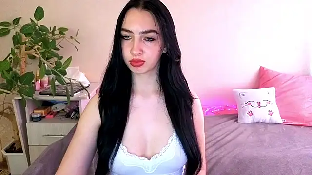 دردشة WildKittenX_ الجنسية المباشرة