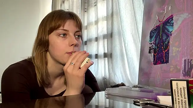XXX chat uživo modela ShonnaTweddle