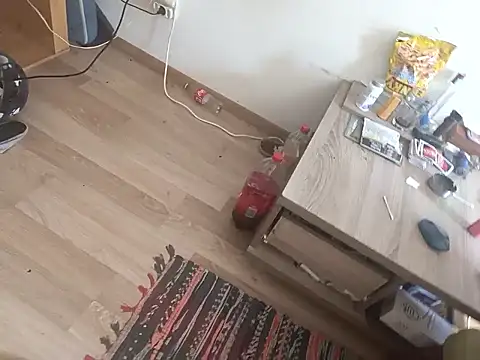 Lupikutyin Webbikameraesitys