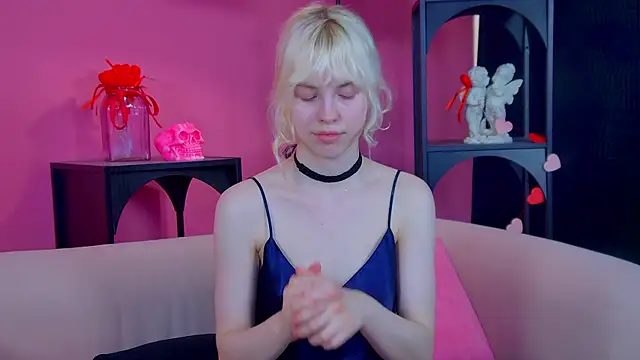 HannahHollis élő XXX-chatje