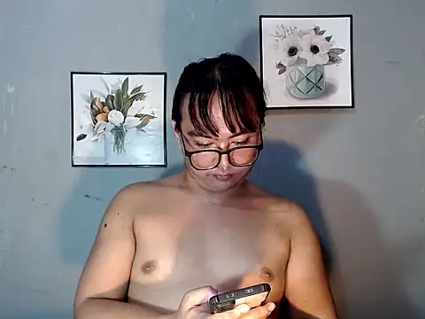 Asianblk_barbiedoll Show Webcam