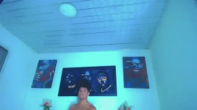 Sebastian_-D: онлайн-секс-чат
