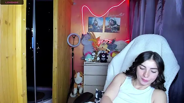 Онлайн чат XXX Fiery_Brunette_