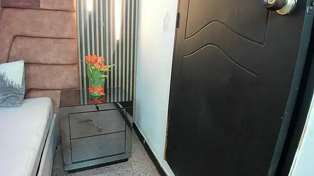 Živý XXX chat Lara_Seduce