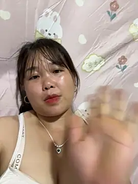love_pusy09 网络视讯表演