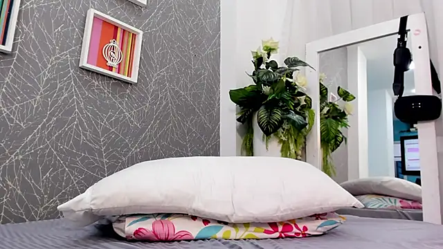 Živý XXX chat ViictoriiaSaenz