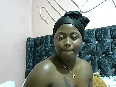 Ms_bunny88's Live XXX Chat
