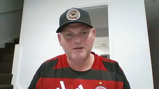 Show modela Easyridea na web-kameri