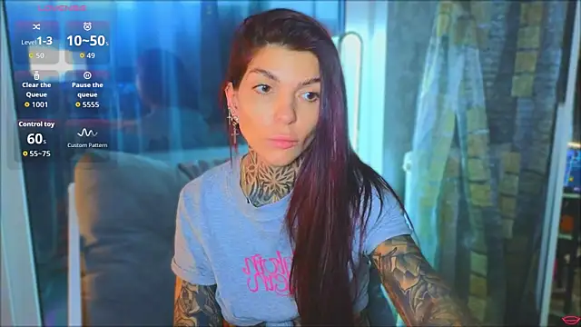 دردشة tattooedBabyy الجنسية المباشرة