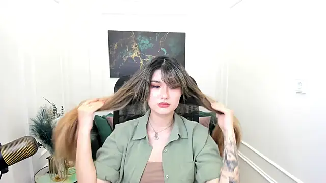 AnneTLiのライブXXXチャット