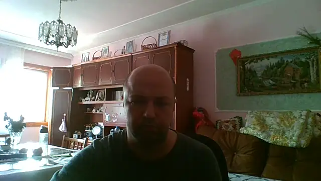 Luceriusbigass Webcam Show