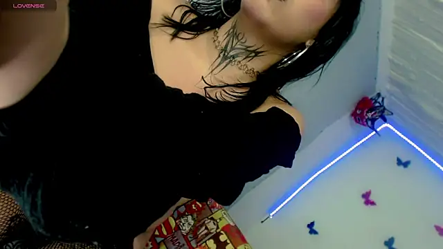 Perla_Hotcortes Webcam-Show