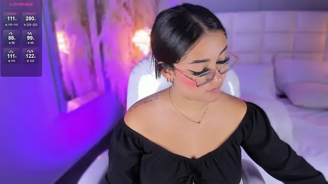 Chatroom XXX en direct de Anasha21