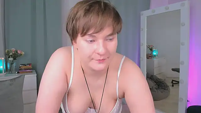MelittaStorrie's Live XXX Chat