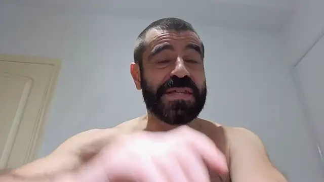 hairycerberus 即時 XXX 聊天