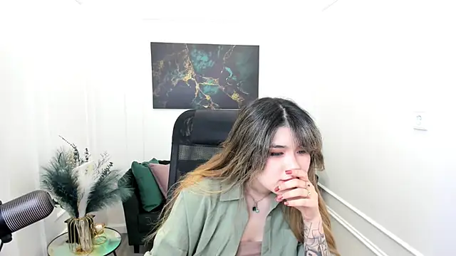 Chat +18 de AnneTLi ao vivo