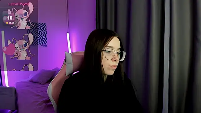KellyMiltonn Webbikameraesitys