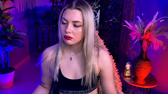 Chatroom XXX en direct de HyileyClark