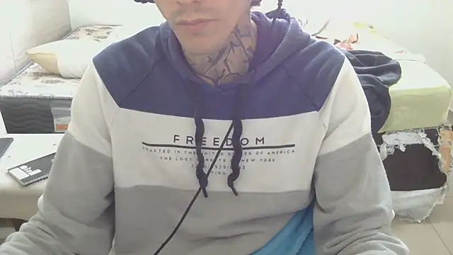 Živá chatovací místnost smokingink
