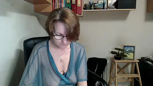 katemodel: онлайн-секс-чат
