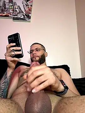 JJoker19's Live XXX Chat