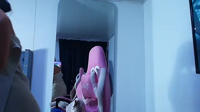 XXX chat uživo modela GraceWallace_