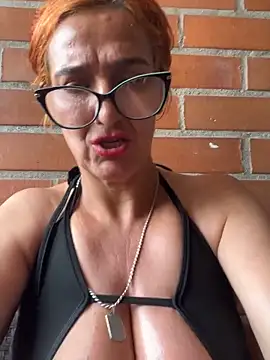 Chat +18 de star_anastasia ao vivo