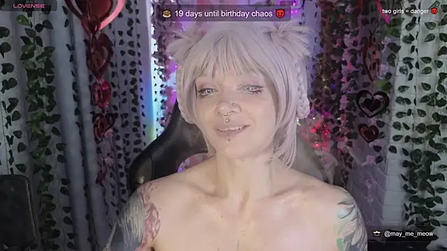 Živý XXX chat Mee-Meow
