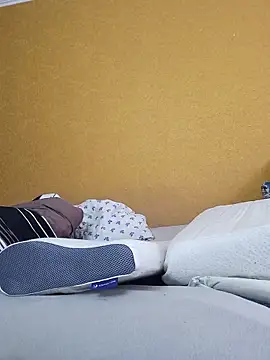 LiluHot Adlı Modelin Canlı XXX Sohbeti