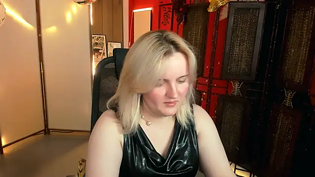 KathyBriggs' Live XXX Chat
