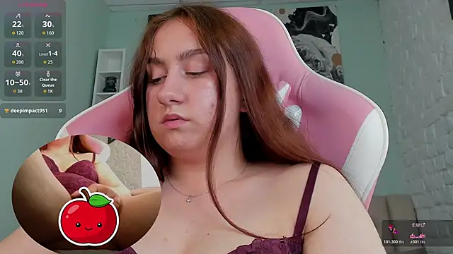 KattieCutieXx élő XXX-chatje