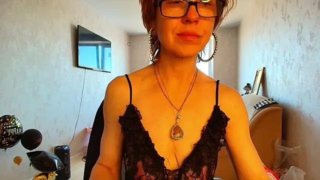 Živý XXX chat LioraWeiss