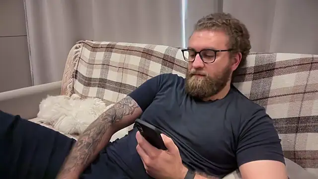 Bear_bear_'s Webcam Show