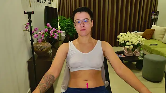 SashaNotFound – Naživo XXX chat