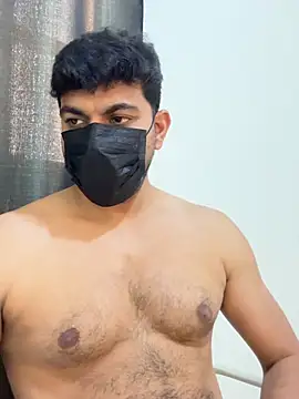 Hot_Boy8677 在線直播表演