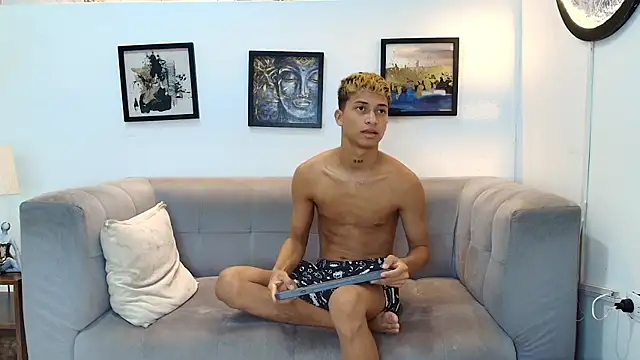 GOLD_BOYS 网络视讯表演