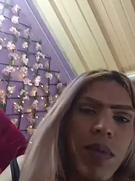 دردشة MARGOTFERRER الجنسية المباشرة