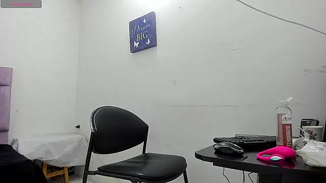 saraladys' Live XXX Chat
