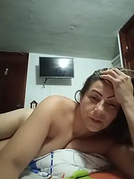 maynor_1998 Chat XXX live