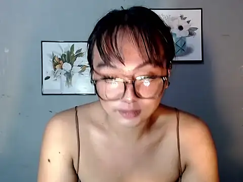 Asianblk_barbiedoll Show Webcam