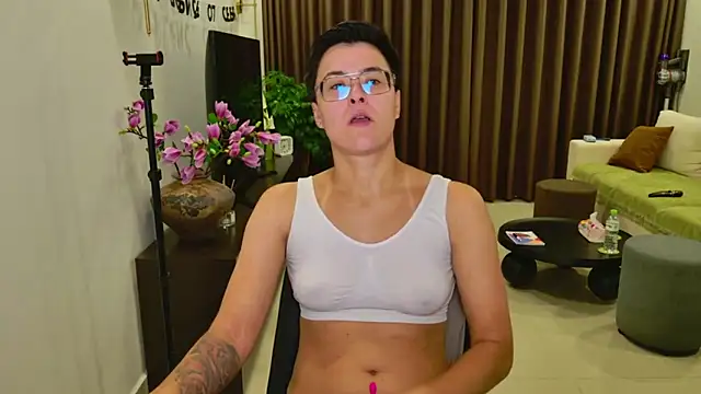 SashaNotFoundn Live XXX chat
