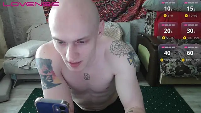 Krieger8841 Pertunjukan Webcam