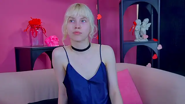 HannahHollis' Live XXX Chat
