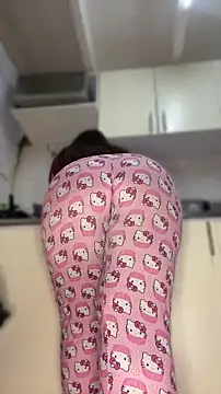 Chloee_Peach: απευθείας συνομιλία ΧΧΧ
