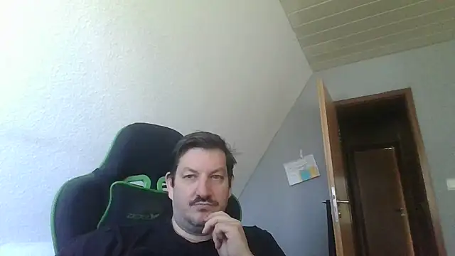 Golffahrer1982 Webcamshow